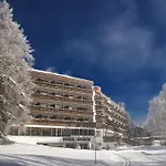 Hotel Grand Du Golf & Palace Crans-Montana