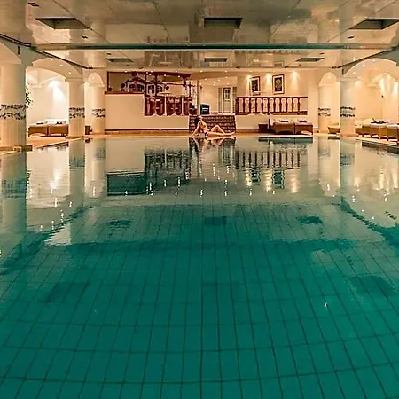 Grand Du Golf & Palace 5*