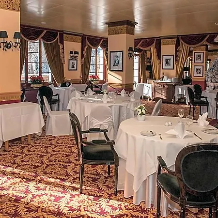 Hotell Grand Du Golf & Palace 5*