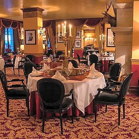 Grand Du Golf & Palace