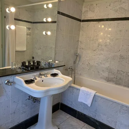 Отель Grand Du Golf & Palace 5*