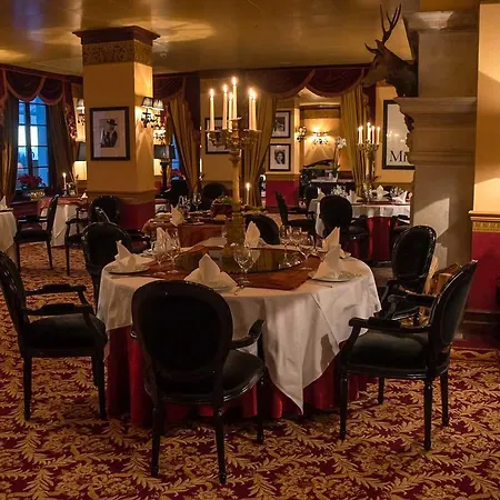 Отель Grand Du Golf & Palace