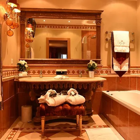 Отель Grand Du Golf & Palace Кран-Монтана