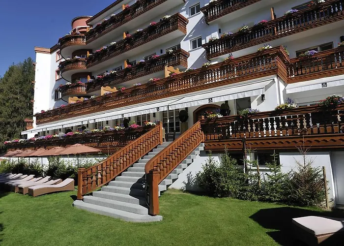 Grand Du Golf & Palace