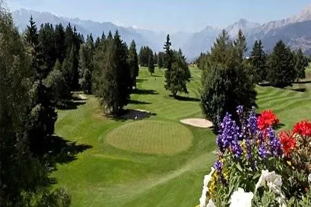 Grand Du Golf & Palace 5*